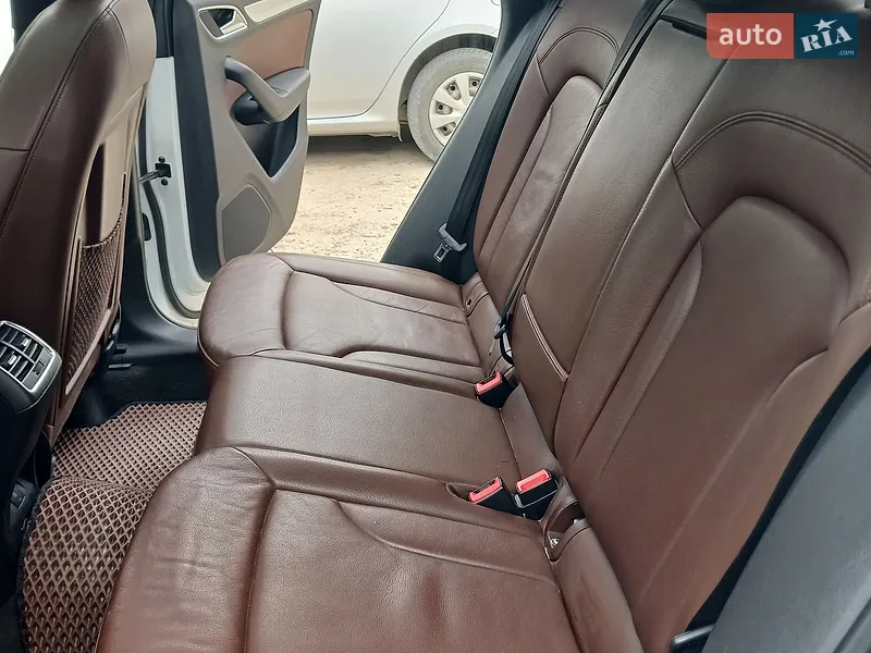 Audi Q3 2015 VIN WA1EFCFS4FR013363 фото оголошення 14 з 63