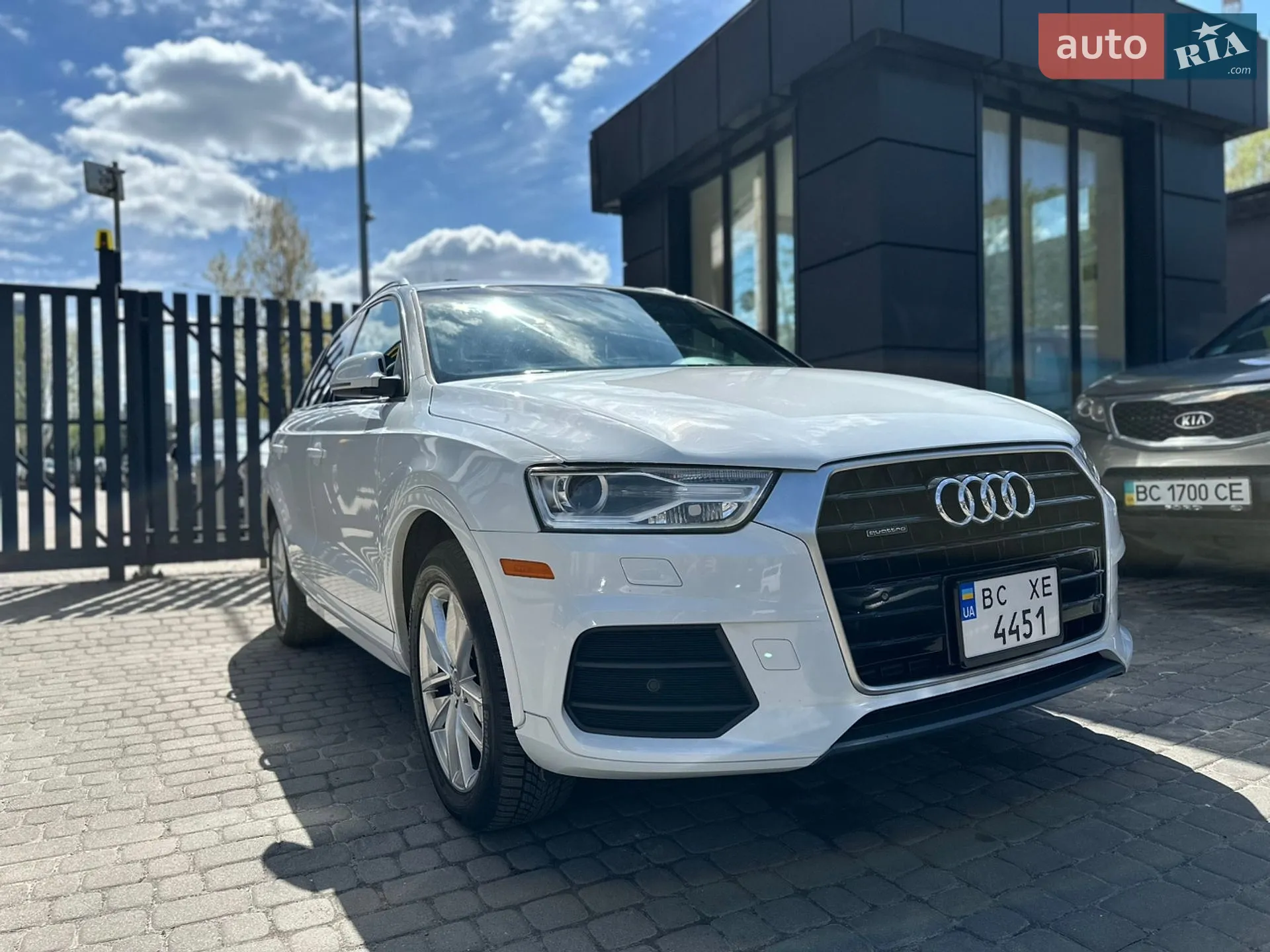 2016 Audi Q3 - мініатюра 2