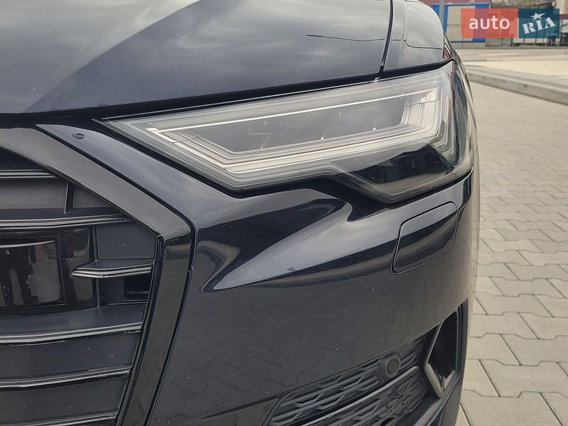 Внедорожник / Кроссовер Audi Q3 2018 в Киеве