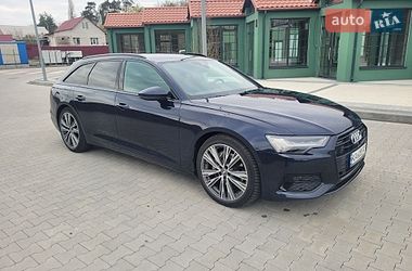 Внедорожник / Кроссовер Audi Q3 2018 в Киеве