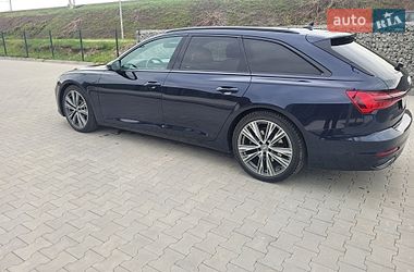 Внедорожник / Кроссовер Audi Q3 2018 в Киеве