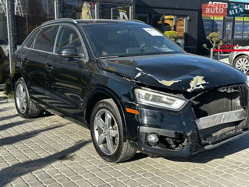 Позашляховик / Кросовер Audi Q3 2015 в Львові
