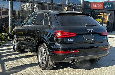 Позашляховик / Кросовер Audi Q3 2015 в Львові