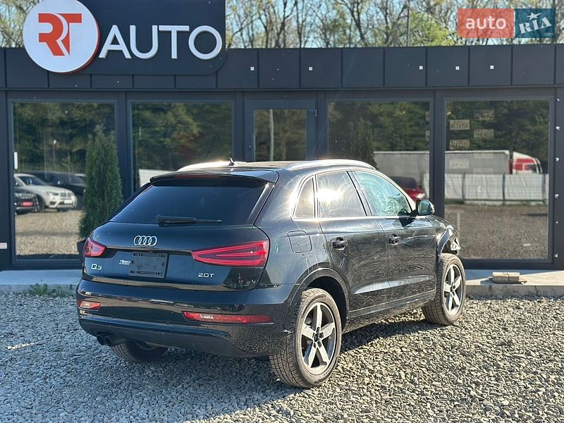 Внедорожник / Кроссовер Audi Q3 2014 в Львове