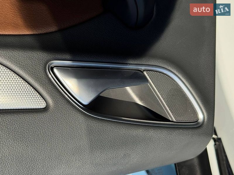Внедорожник / Кроссовер Audi Q3 2016 в Ровно