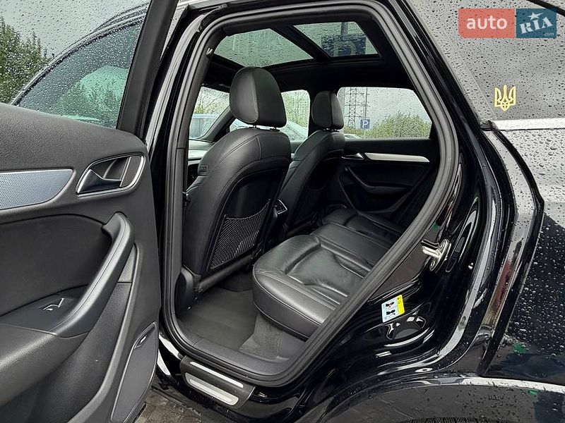 Позашляховик / Кросовер Audi Q3 2014 в Львові