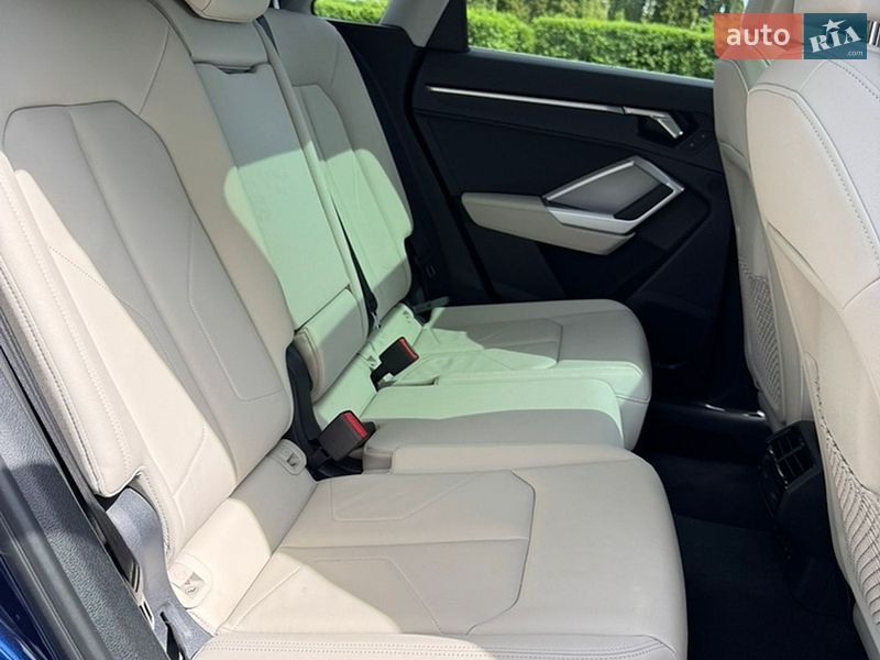 Внедорожник / Кроссовер Audi Q3 2024 в Белой Церкви