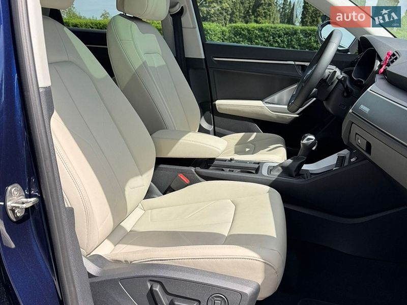 Внедорожник / Кроссовер Audi Q3 2024 в Белой Церкви