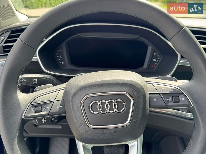 Внедорожник / Кроссовер Audi Q3 2024 в Белой Церкви