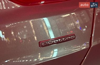Внедорожник / Кроссовер Audi Q3 2020 в Киеве