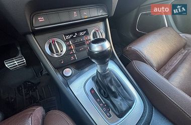 Внедорожник / Кроссовер Audi Q3 2015 в Днепре