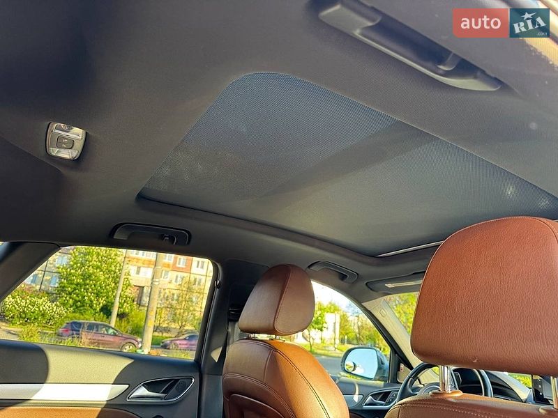 Внедорожник / Кроссовер Audi Q3 2015 в Днепре