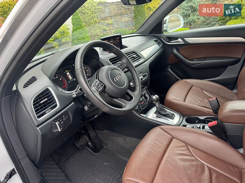 Внедорожник / Кроссовер Audi Q3 2017 в Стрые