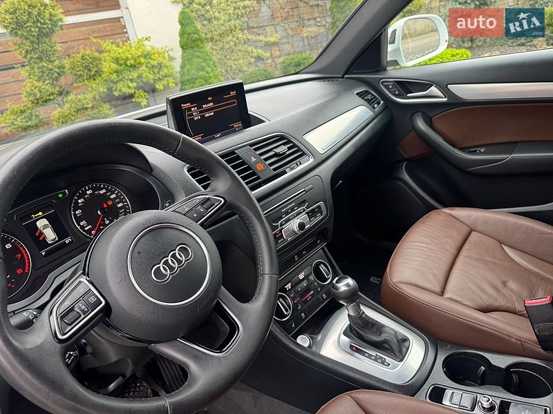 Внедорожник / Кроссовер Audi Q3 2017 в Стрые