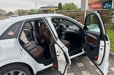 Внедорожник / Кроссовер Audi Q3 2017 в Стрые