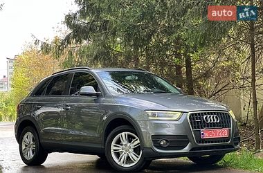 Внедорожник / Кроссовер Audi Q3 2014 в Ивано-Франковске
