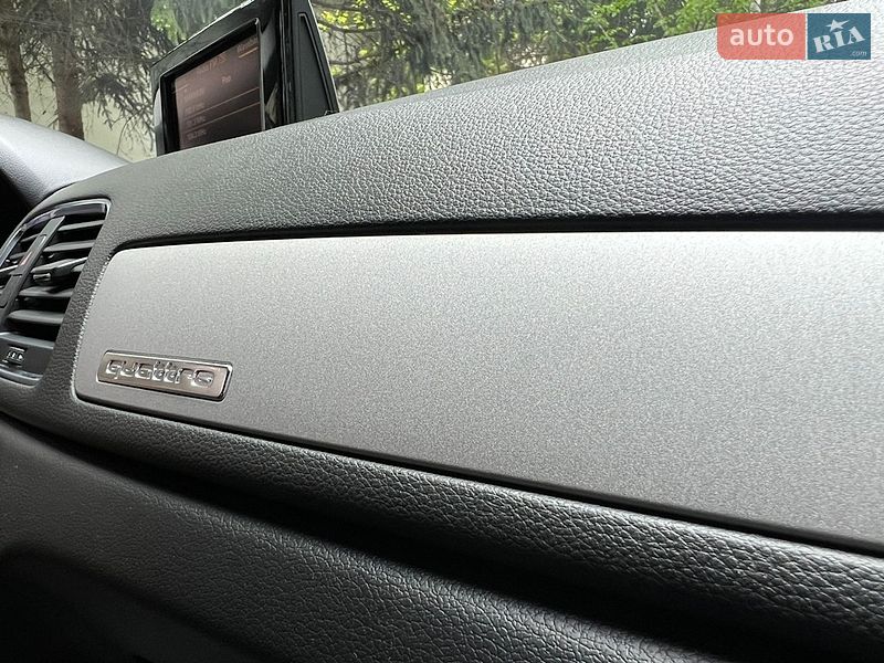 Внедорожник / Кроссовер Audi Q3 2014 в Ивано-Франковске