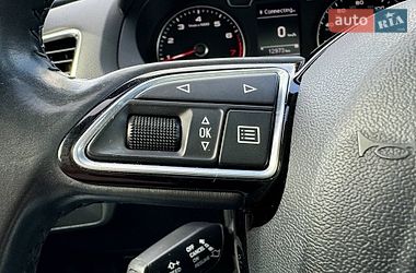 Внедорожник / Кроссовер Audi Q3 2017 в Киеве