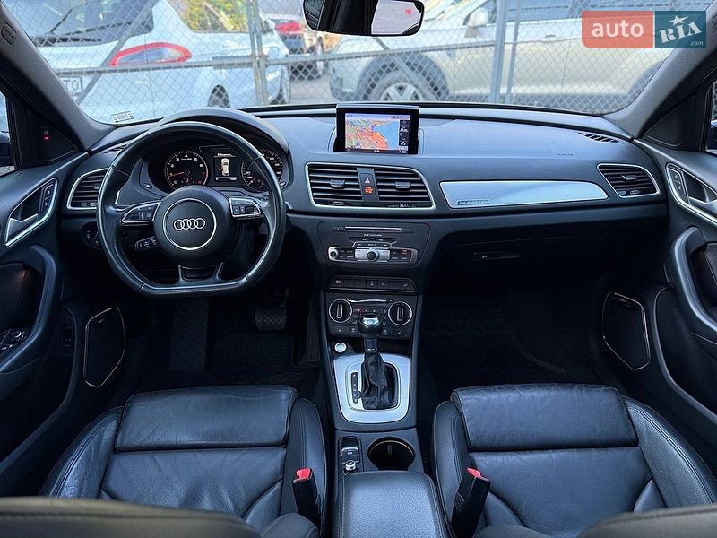 Внедорожник / Кроссовер Audi Q3 2017 в Одессе