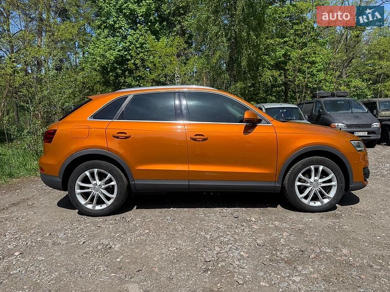 Внедорожник / Кроссовер Audi Q3 2011 в Киеве
