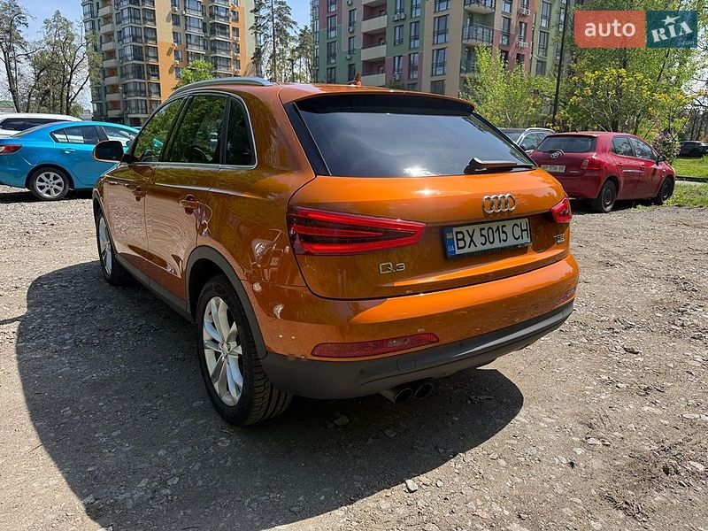 Внедорожник / Кроссовер Audi Q3 2011 в Киеве