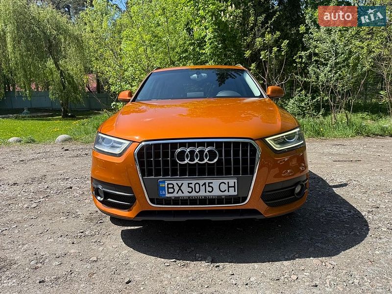 Внедорожник / Кроссовер Audi Q3 2011 в Киеве