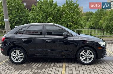 Внедорожник / Кроссовер Audi Q3 2017 в Черновцах