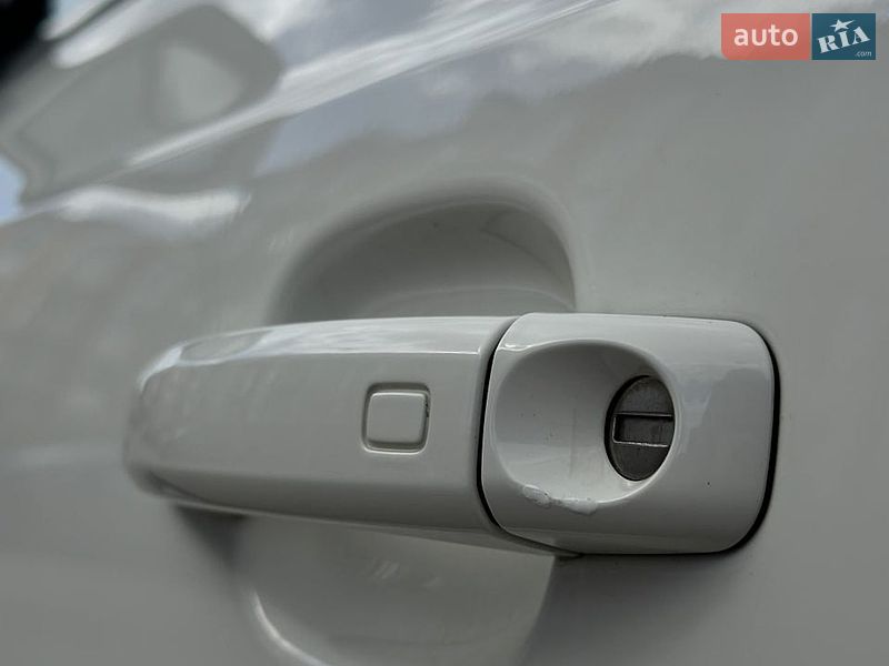 Позашляховик / Кросовер Audi Q3 2016 в Білогородці