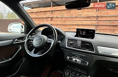 Позашляховик / Кросовер Audi Q3 2016 в Білогородці