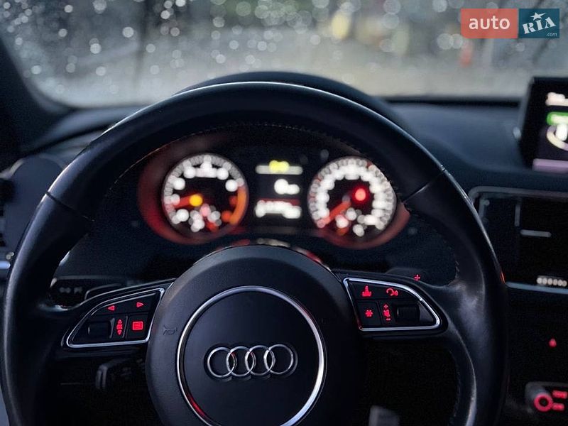 Позашляховик / Кросовер Audi Q3 2017 в Львові
