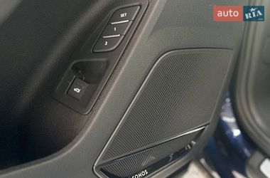 Позашляховик / Кросовер Audi Q3 2024 в Києві