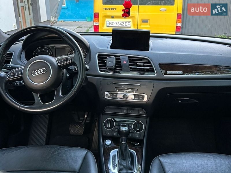 Позашляховик / Кросовер Audi Q3 2016 в Тернополі