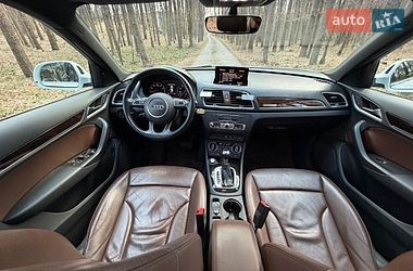 Позашляховик / Кросовер Audi Q3 2016 в Житомирі