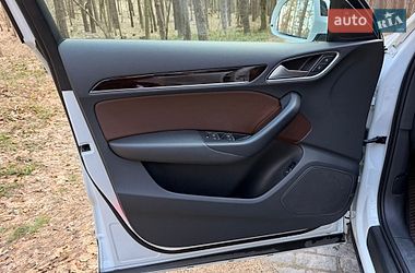Позашляховик / Кросовер Audi Q3 2016 в Житомирі