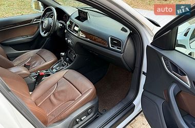 Позашляховик / Кросовер Audi Q3 2016 в Житомирі