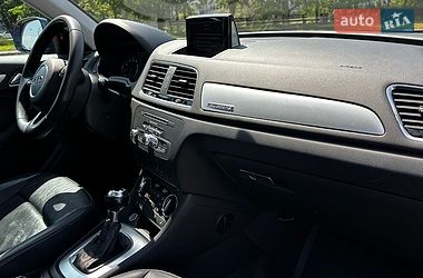 Позашляховик / Кросовер Audi Q3 2015 в Києві