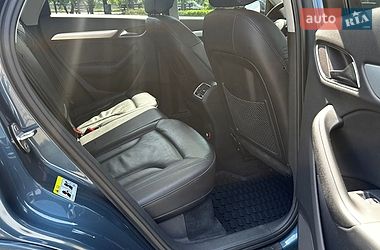 Позашляховик / Кросовер Audi Q3 2015 в Києві