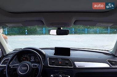 Позашляховик / Кросовер Audi Q3 2016 в Чернівцях