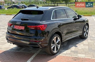Внедорожник / Кроссовер Audi Q3 2020 в Киеве