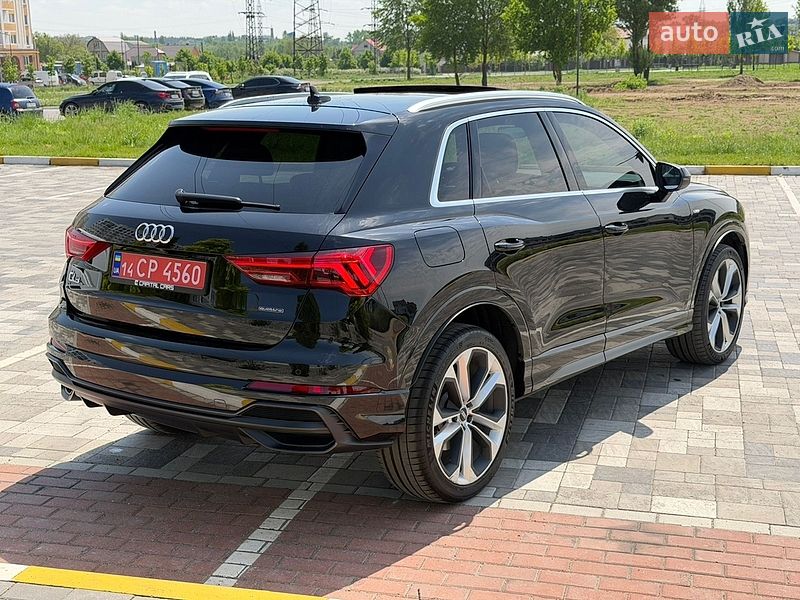 Внедорожник / Кроссовер Audi Q3 2020 в Киеве