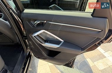 Внедорожник / Кроссовер Audi Q3 2020 в Киеве