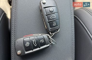Внедорожник / Кроссовер Audi Q3 2020 в Киеве