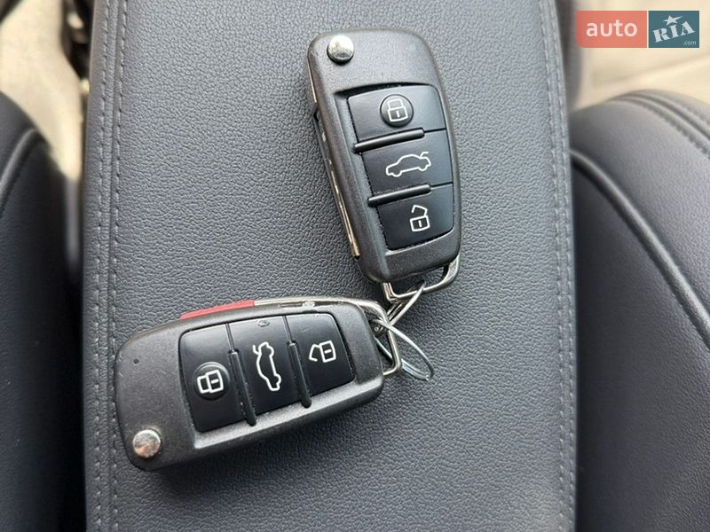 Внедорожник / Кроссовер Audi Q3 2020 в Киеве