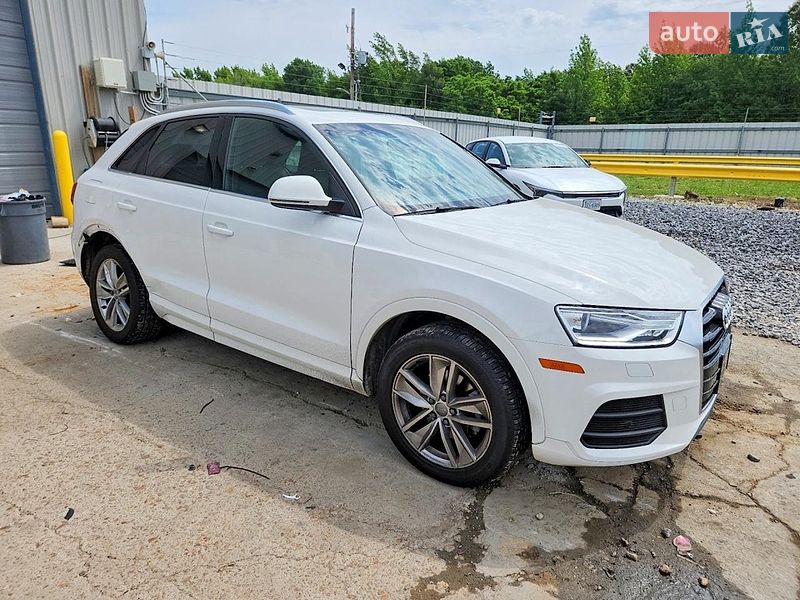 Внедорожник / Кроссовер Audi Q3 2016 в Львове фото 3 Внедорожник / Кроссовер Audi Q3 2016 в Львове
