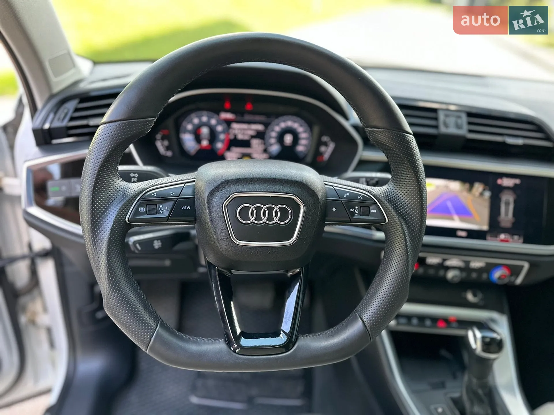 2019 Audi Q3 - мініатюра 15