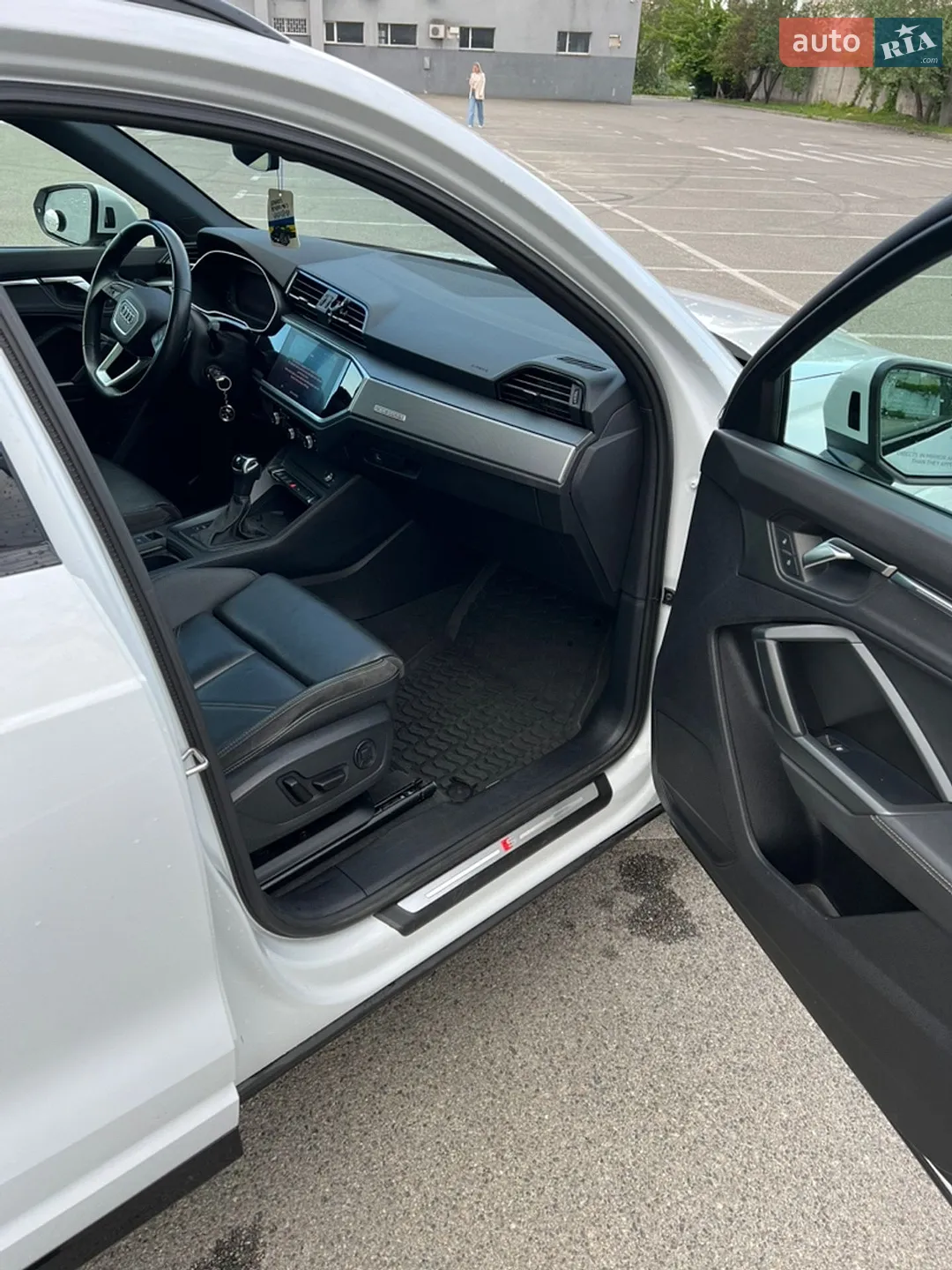 2022 Audi Q3 - мініатюра 14