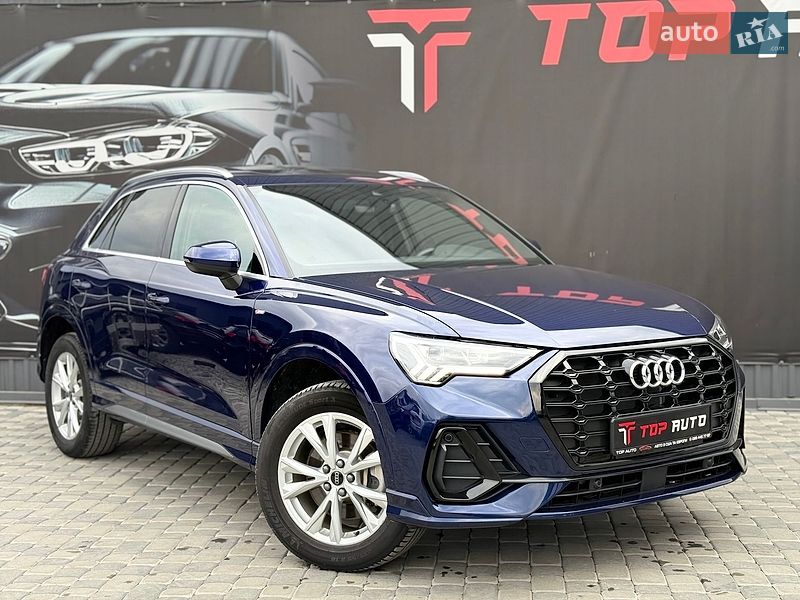 Позашляховик / Кросовер Audi Q3 2024 в Львові