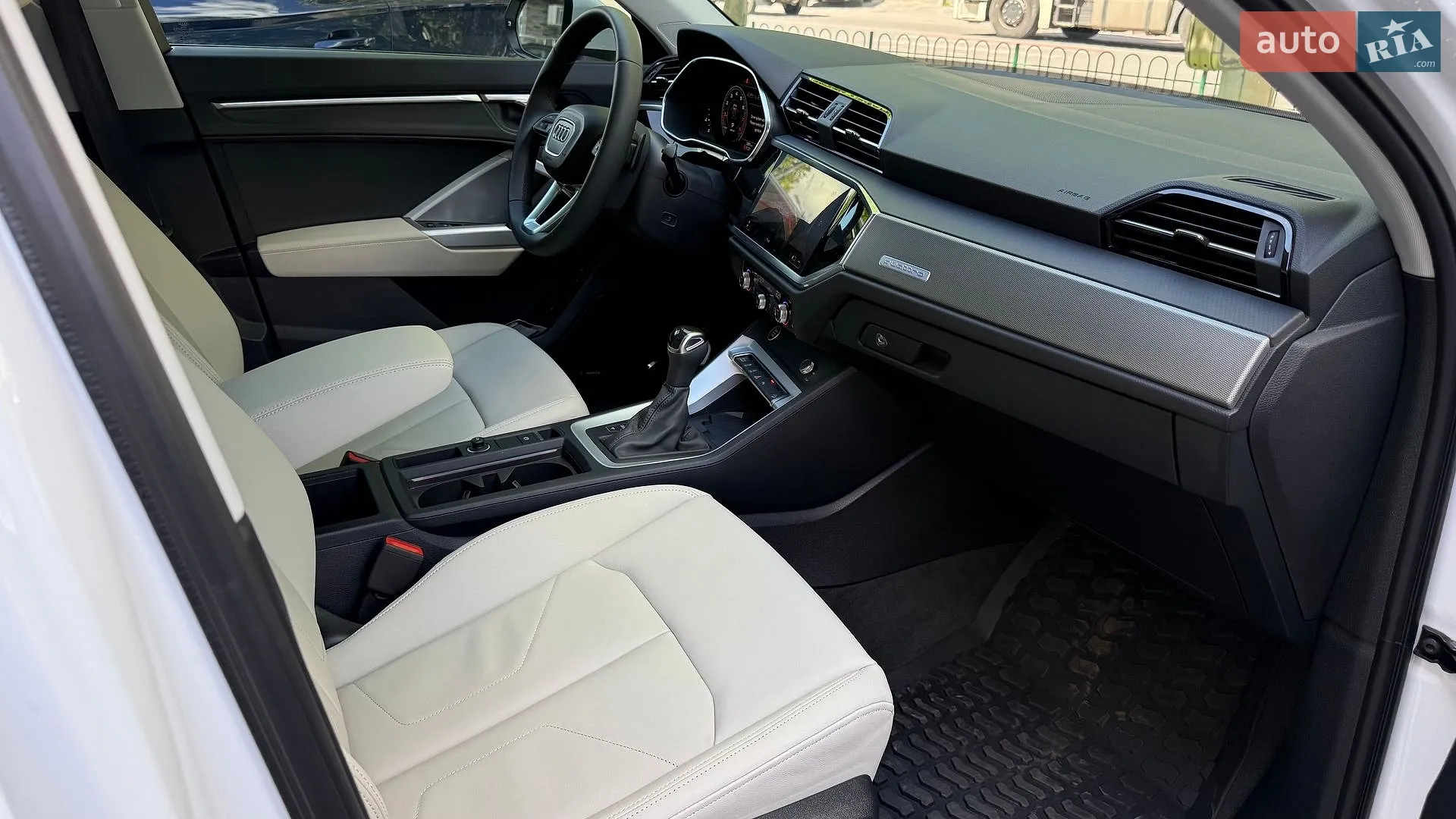 2024 Audi Q3 - мініатюра 18