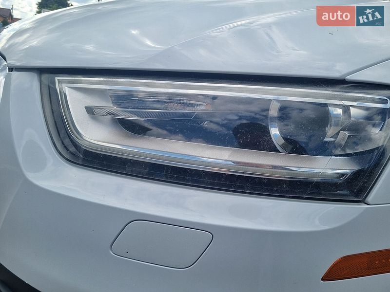 Внедорожник / Кроссовер Audi Q3 2014 в Черкассах