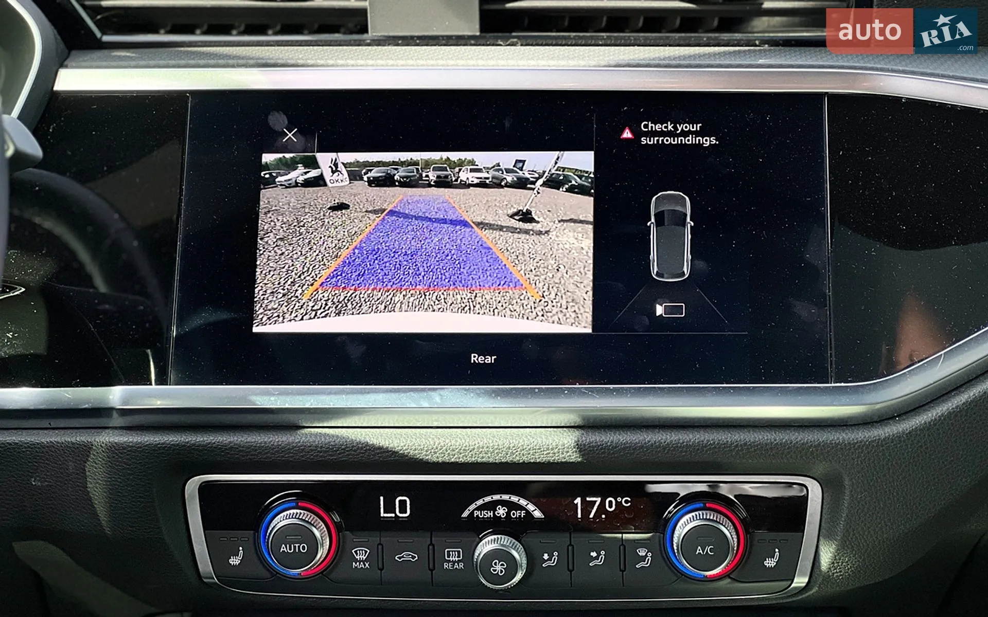 2019 Audi Q3 - мініатюра 16